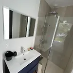 Magnifique Contemporaine Climatisee Piscine Ref Notre Dame Вілла Сен-Рафаель