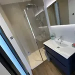 Magnifique Contemporaine Climatisee Piscine Ref Notre Dame Вілла