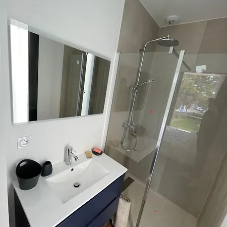 Magnifique Contemporaine Climatisee Piscine Ref Notre Dame Villa Saint-Raphael (Var)