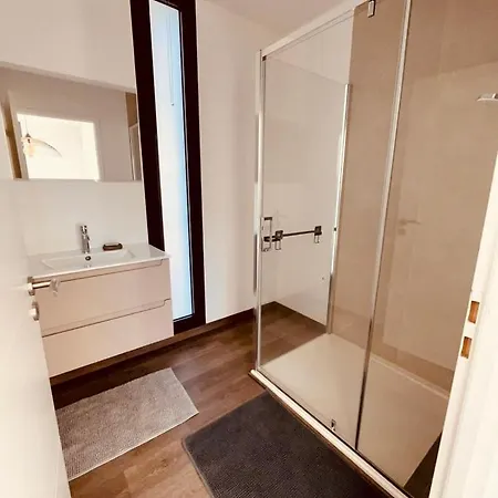 Villa Magnifique Contemporaine Climatisee Piscine Ref Notre Dame Saint-Raphael (Var)