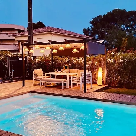 Magnifique Contemporaine Climatisée Piscine Ref Notre Dame Villa Saint-Raphaël