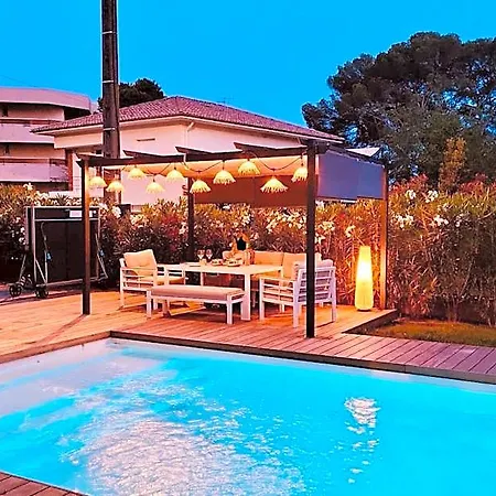 Magnifique Contemporaine Climatisee Piscine Ref Notre Dame Villa *