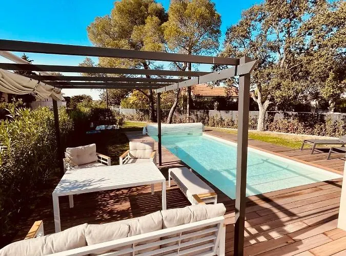 Magnifique Contemporaine Climatisee Piscine Ref Notre Dame Villa Saint-Raphaël