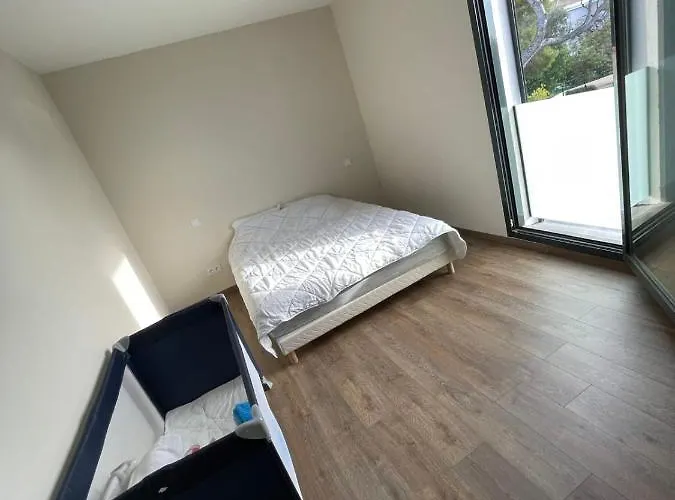 Villa Magnifique Contemporaine Climatisee Piscine Ref Notre Dame